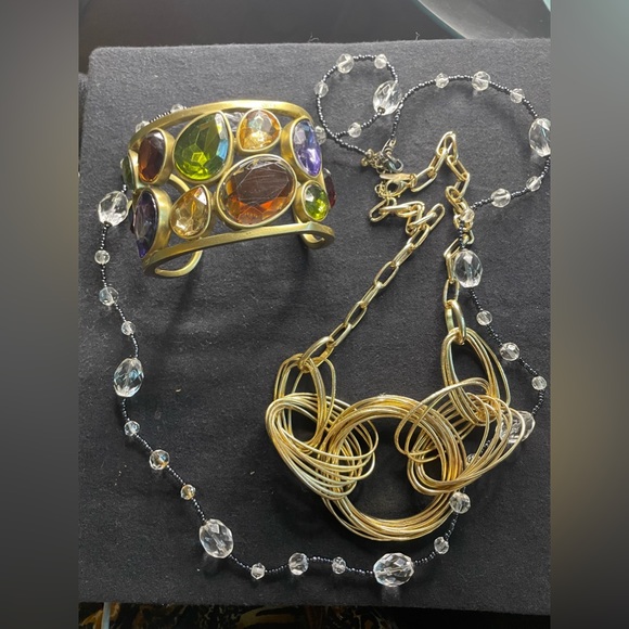 Vintage Ann Klien adjustable cuff…2 others are New York and Company - Picture 4 of 4